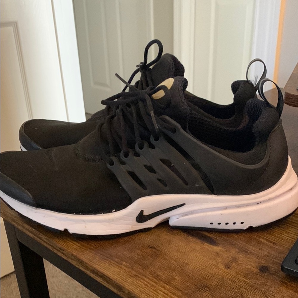 Nike Men's Black Running Shoes